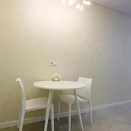 Apartment Vip Royal. центр города.
